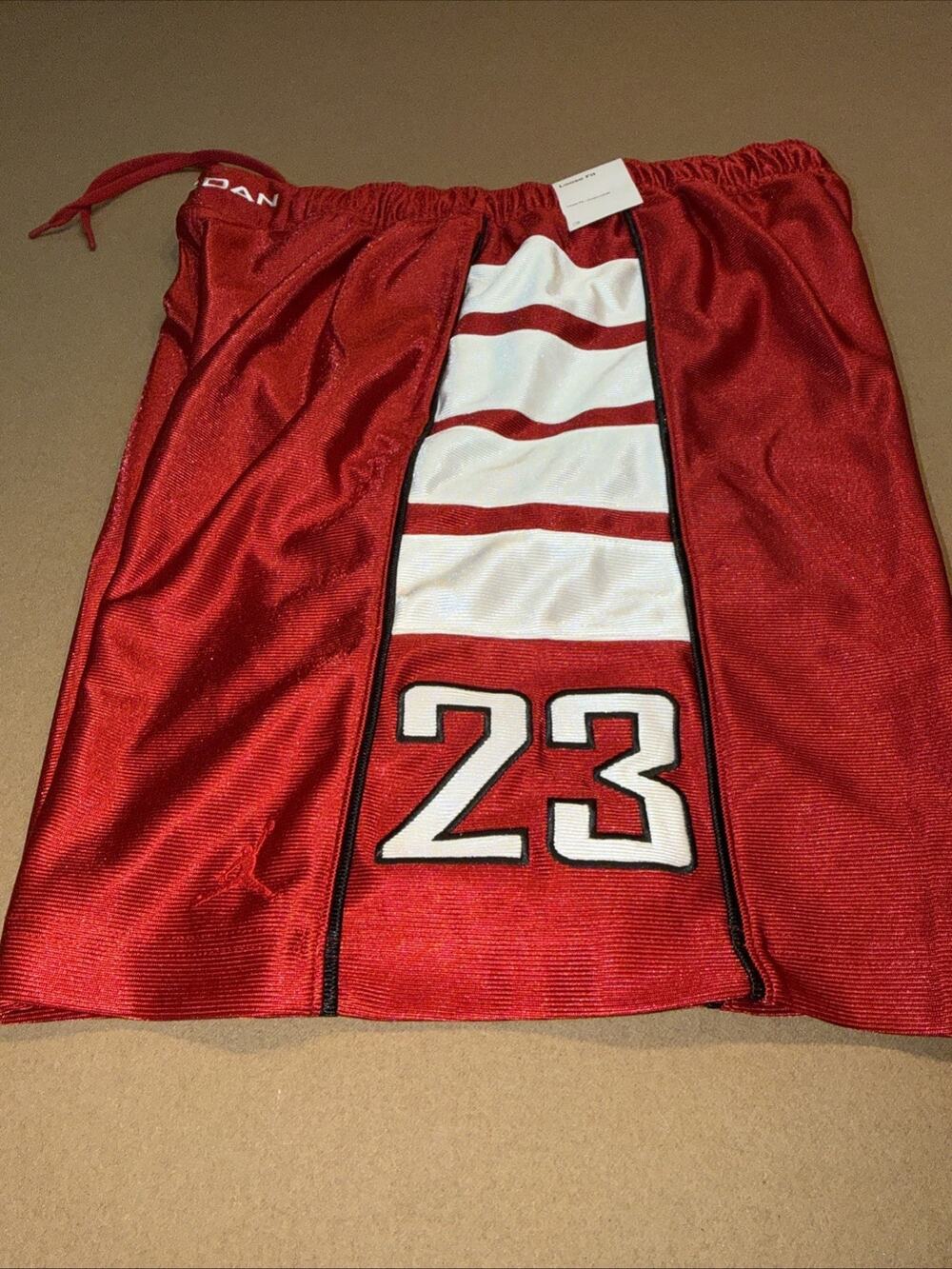 Jordan Brooklyn Cat Scratch Short Loose-Fit Men Sz Large Red White HV0560-687